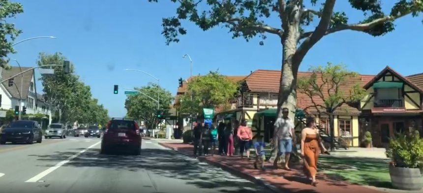 busy day at solvang 2