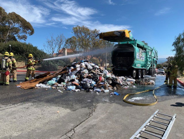 trash truck fire ventura 1