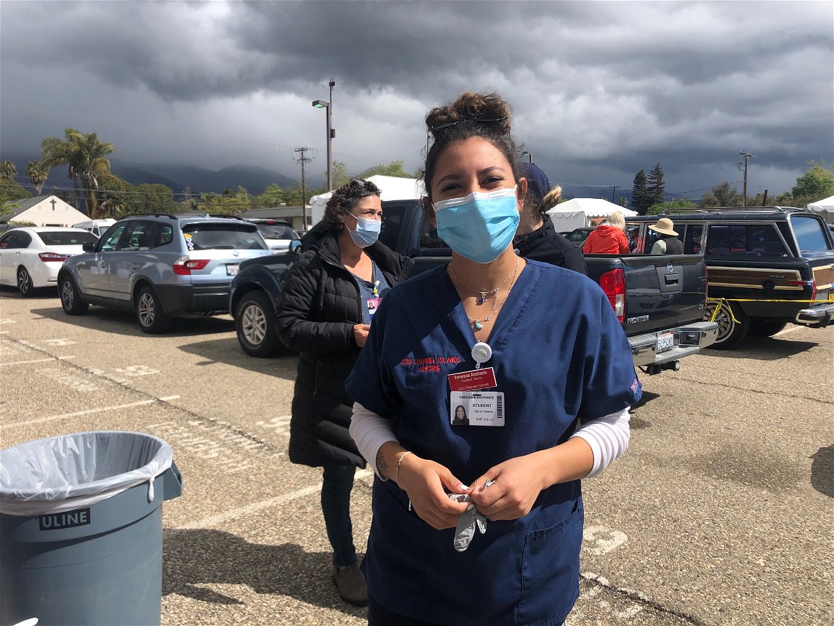 CSUCI nursing students volunteer at vaccination sites