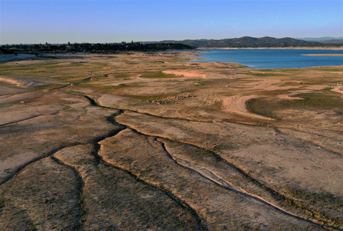 GRANITE BAY, CALIFORNIA - MAY 10: In an aerial view, low water levels are visible at Folsom Lake on May 10, 2021 in Granite Bay, California. California Gov. Gavin Newsom declared a drought emergency in 41 of California's 58 counties, about 30 percent of the state's population. Folsom Lake is currently at 38 percent of normal capacity. (Photo by Justin Sullivan/Getty Images)