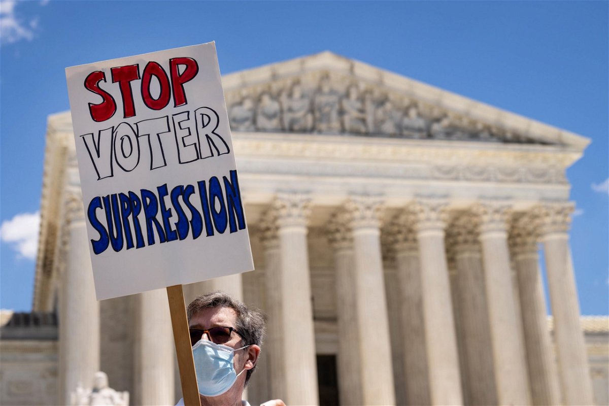 <i>Drew Angerer/Getty Images</i><br/>Activists rally outside the Supreme Court on June 23 in Washington