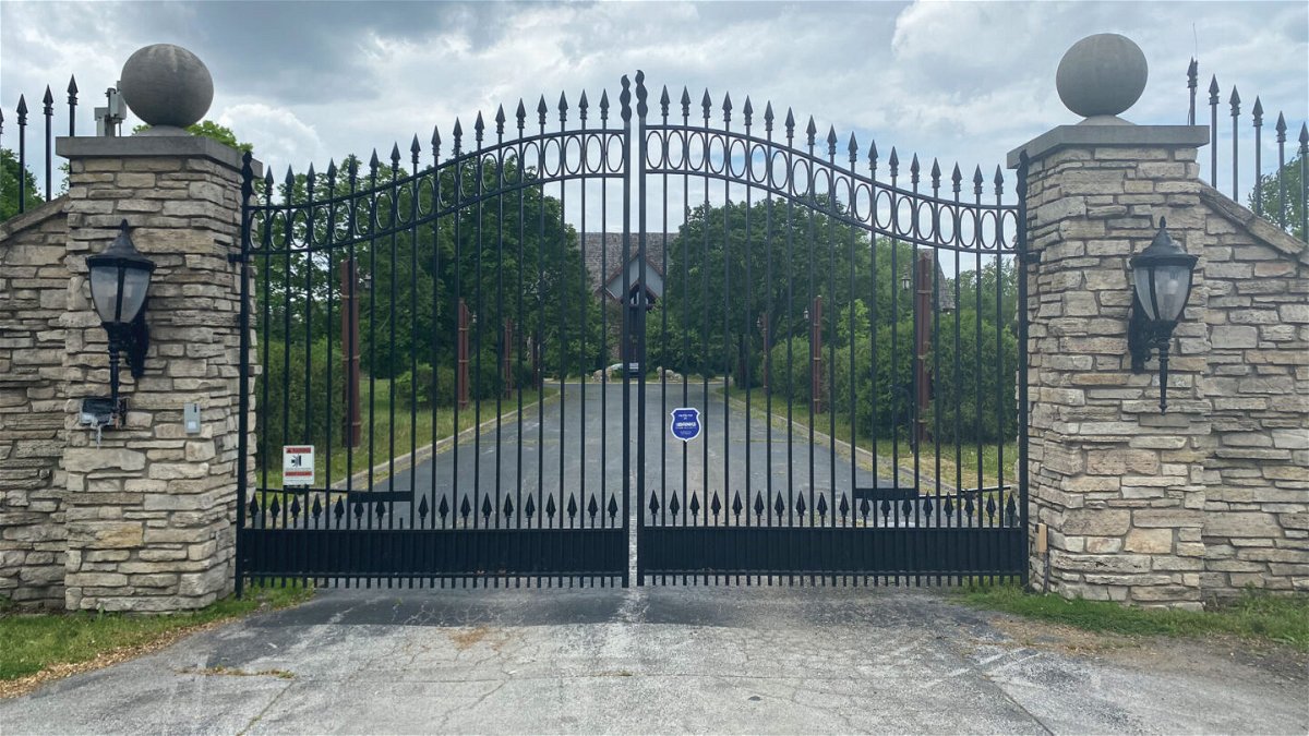 <i>US Attorney's Office for the Eastern District of New York</i><br/>An undated photo provided by prosecutors shows the gates of R. Kelly's Olympia Fields house