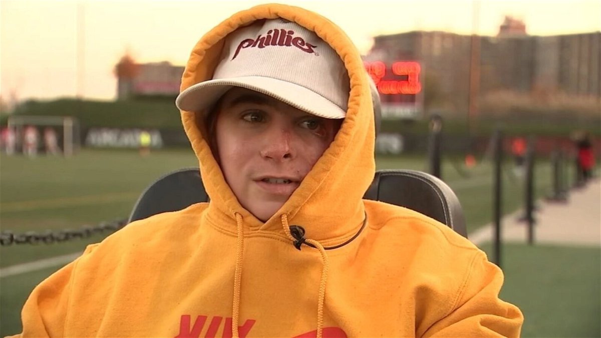 <i>WPVI</i><br/>Austin cheered on his sister from the sideline of her playoff game. He was badly burned in an accident in May.