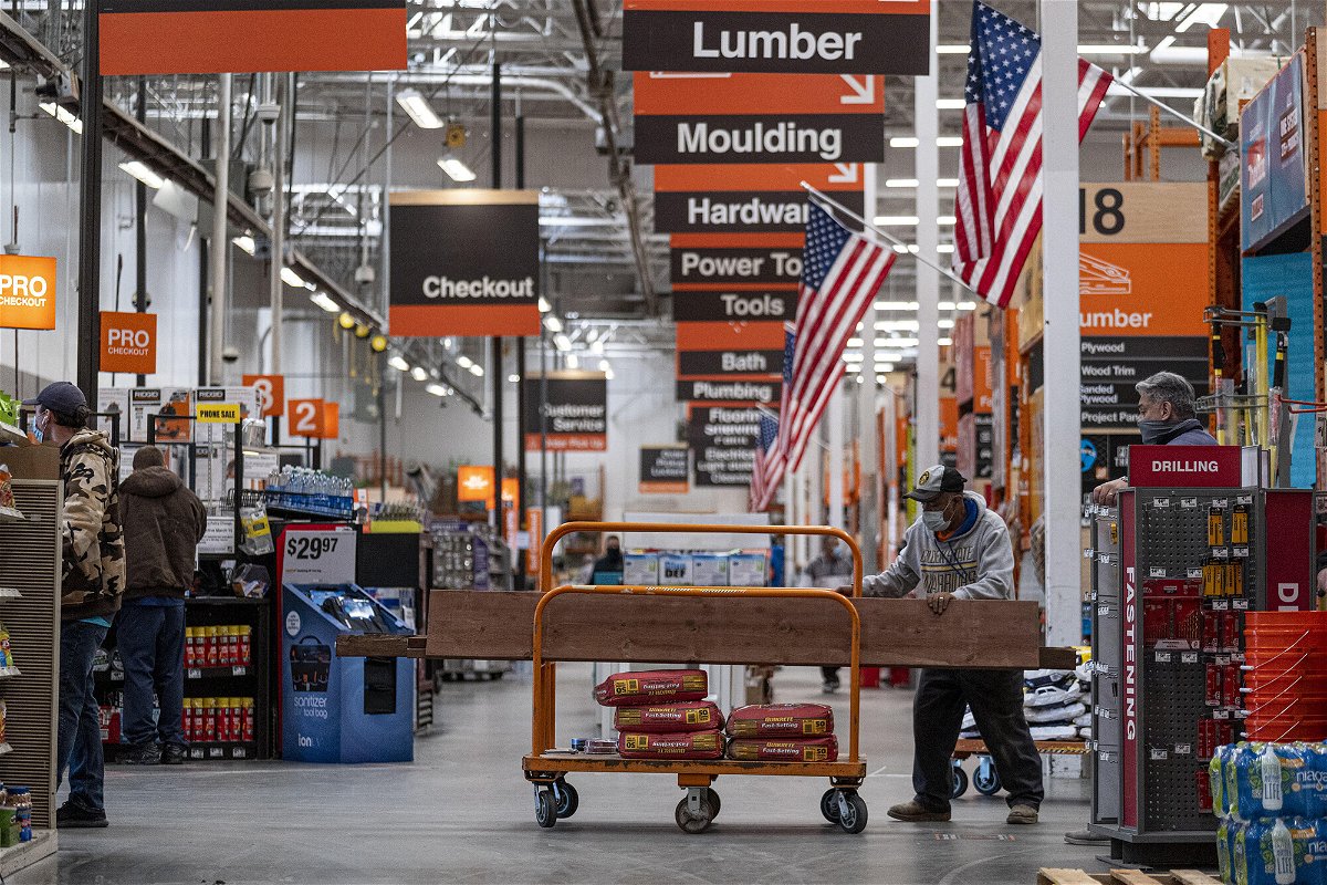 <i>David Paul Morris/Bloomberg/Getty Images</i><br/>Home Depot reported earnings for the third quarter Tuesday that easily topped forecasts.