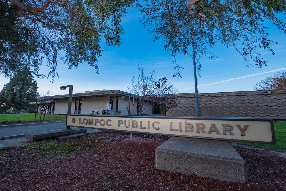 Lompoc Main Library