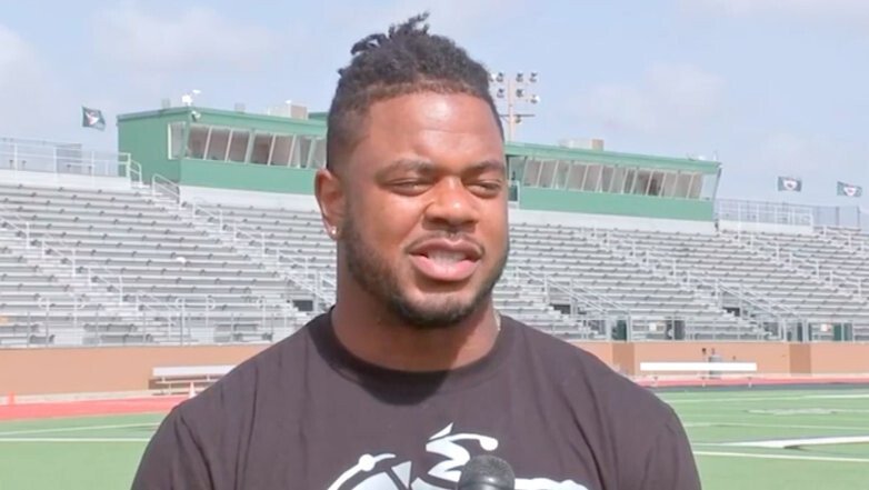Houston NFL player launches nonprofit to help expose student