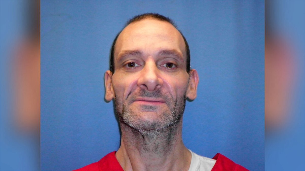 <i>Mississippi Department of Corrections/AP</i><br/>David Neal Coxwas was put to death on November 17 for the 2010 murder of his wife and sexual assault of her 12-year-old daughter confessed in his final days to also murdering his sister-in-law.