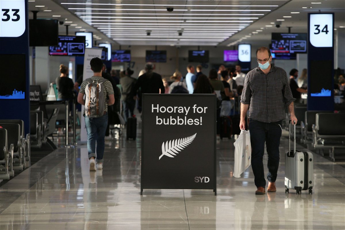 <i>Lisa Maree Williams/Getty Images</i><br/>Passengers begin to arrive at Sydney International terminal for early morning Air New Zealand flights destined for New Zealand on April 19 in Sydney