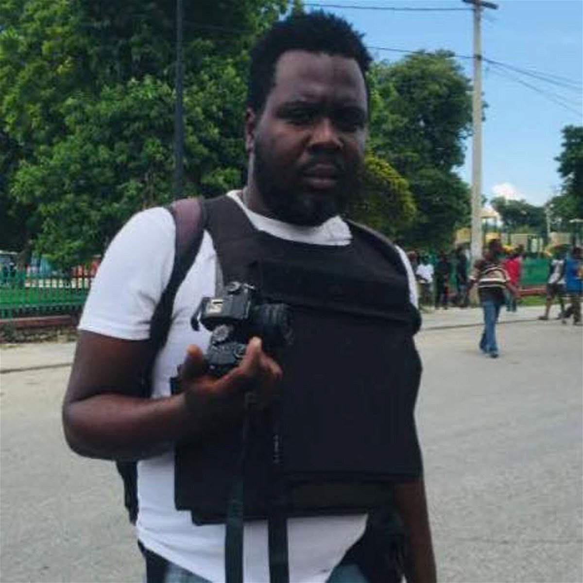 <i>From Facebook</i><br/>Two Haitian journalists were burned alive by a gang in the country's capital