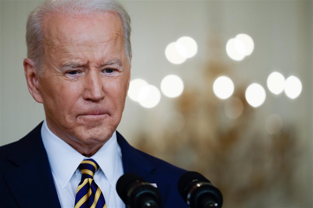 <i>Chip Somodevilla/Getty Images</i><br/>The Biden administration is withdrawing its Covid-19 vaccination and testing regulation aimed at large businesses