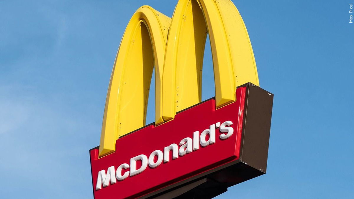 McDonald's workers reach settlement deal over harassment | News Channel ...