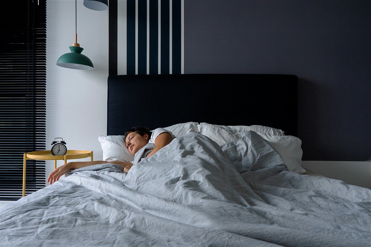 <i>Shutterstock</i><br/>Too much light may disrupt your sleep and raise risk of heart disease and diabetes