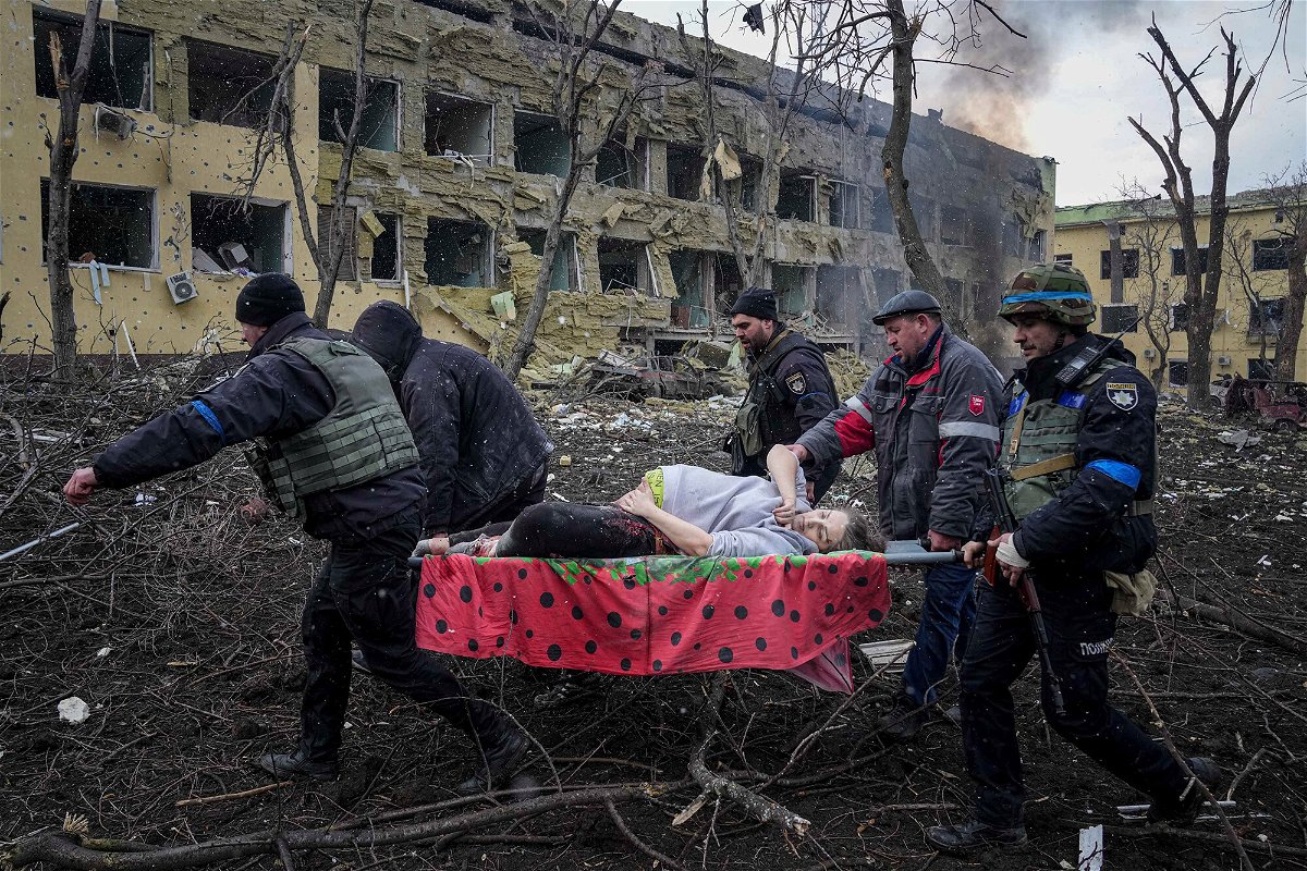 <i>Evgeniy Maloletka/AP</i><br/>5 things to know for March 10: Ukraine