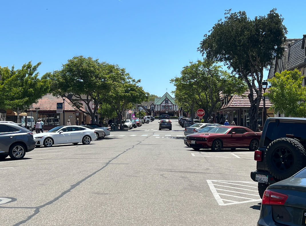 Warm weather brings business to Solvang | News Channel 3-12