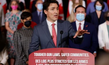 Canadian Prime Minister Justin Trudeau announced the introduction of a bill that would place a national freeze on handgun ownership across Canada.