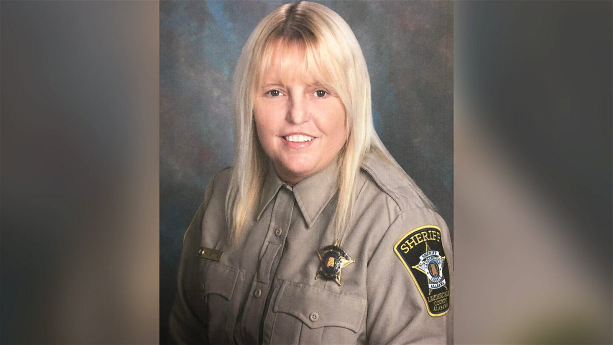 <i>Lauderdale Co Sheriff's Office</i><br/>Assistant Director of Corrections for Lauderdale police Vicki White said she was transporting Casey White from the detention center to the court before escaping.