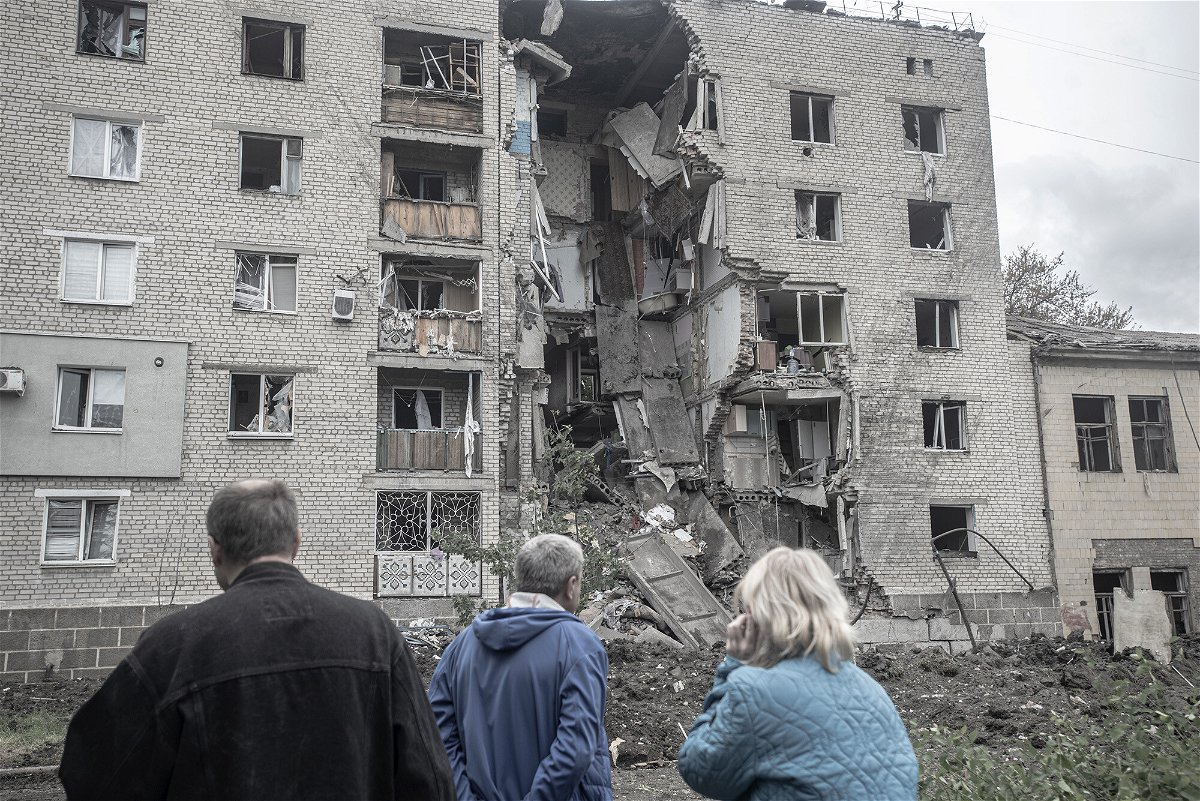 <i>Andoni Lubaki/Sipa USA/AP</i><br/>5 things to know for May 20: A building destroyed by a rocket launched from a Russian airplane in Bakhmur