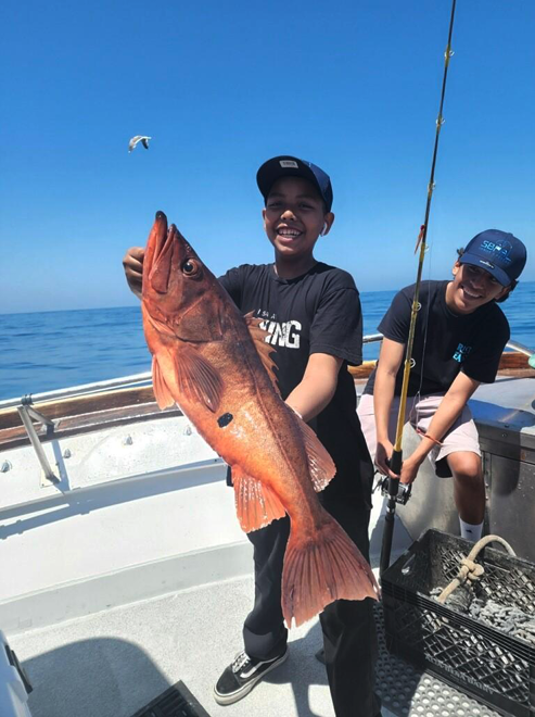 Vamos a Pescar' program teaches local youth to fish