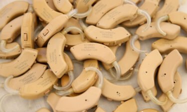 The US Food and Drug Administration announced on August 16 it has finalized a rule allowing people over the age of 18 with mild to moderate hearing impairment to be able to purchase hearing aids over the counter.