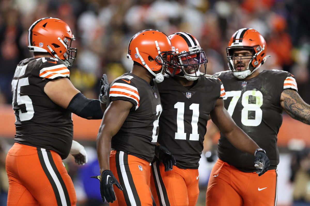 Brissett, Chubb lead way as Browns rebound against Steelers