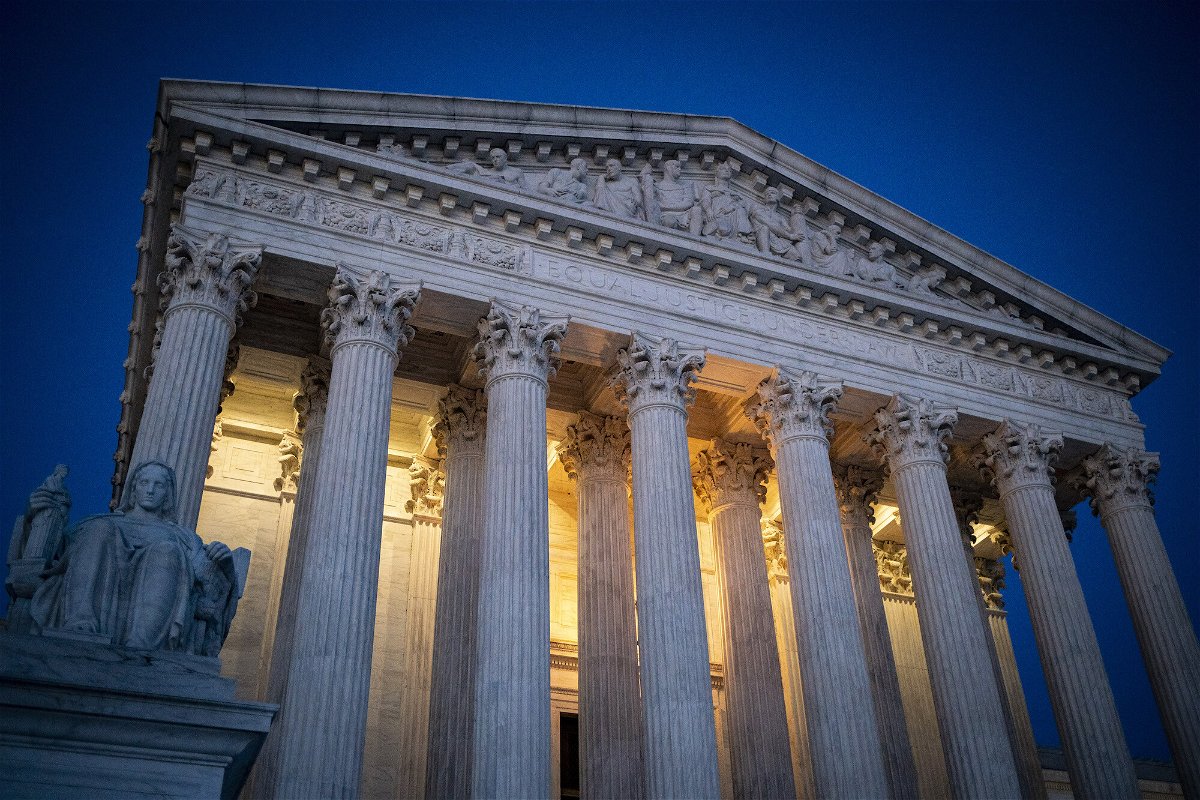 <i>Al Drago/Bloomberg/Getty Images</i><br/>The U.S. Supreme Court maintains public silence on the investigation of the leak of the draft of opinion in Dobbs that reversed Roe v. Wade.