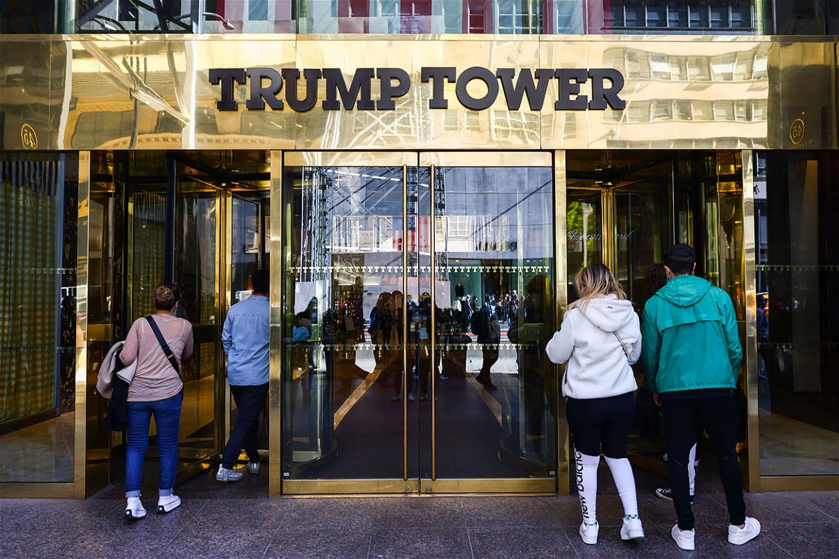 <i>Beata Zawrzel/NurPhoto/Shutterstock</i><br/>The Trump Tower in Midtown Manhattan