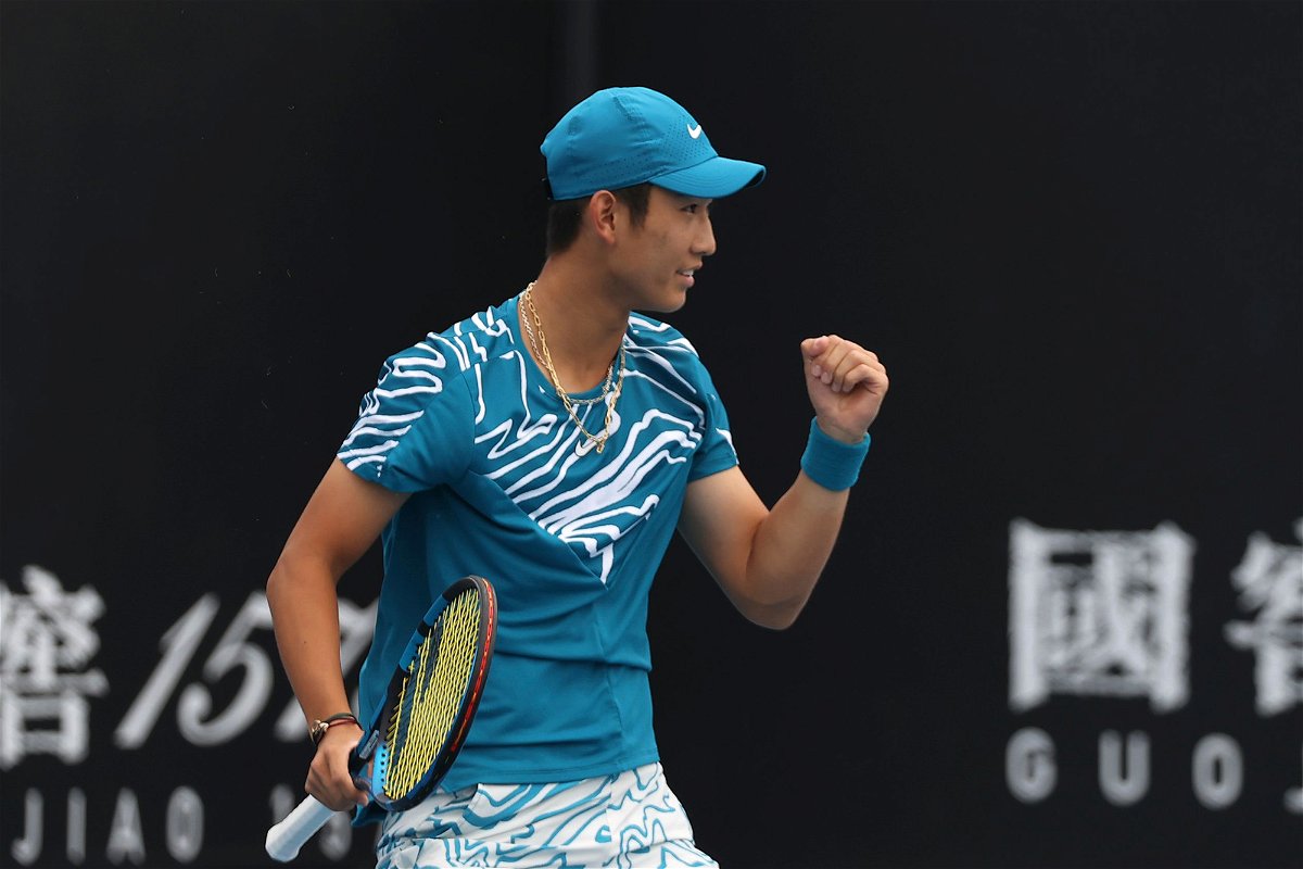 Shang Juncheng becomes first Chinese man to win a match at the Australian Open in the Open Era News Channel 3-12