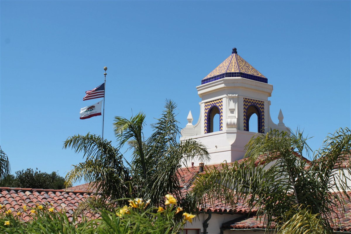 Sunny Santa Maria Courthouse