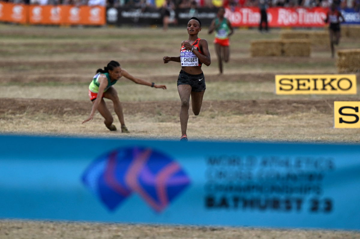 Letesenbet Gidey falls within meters of the finishing line when leading