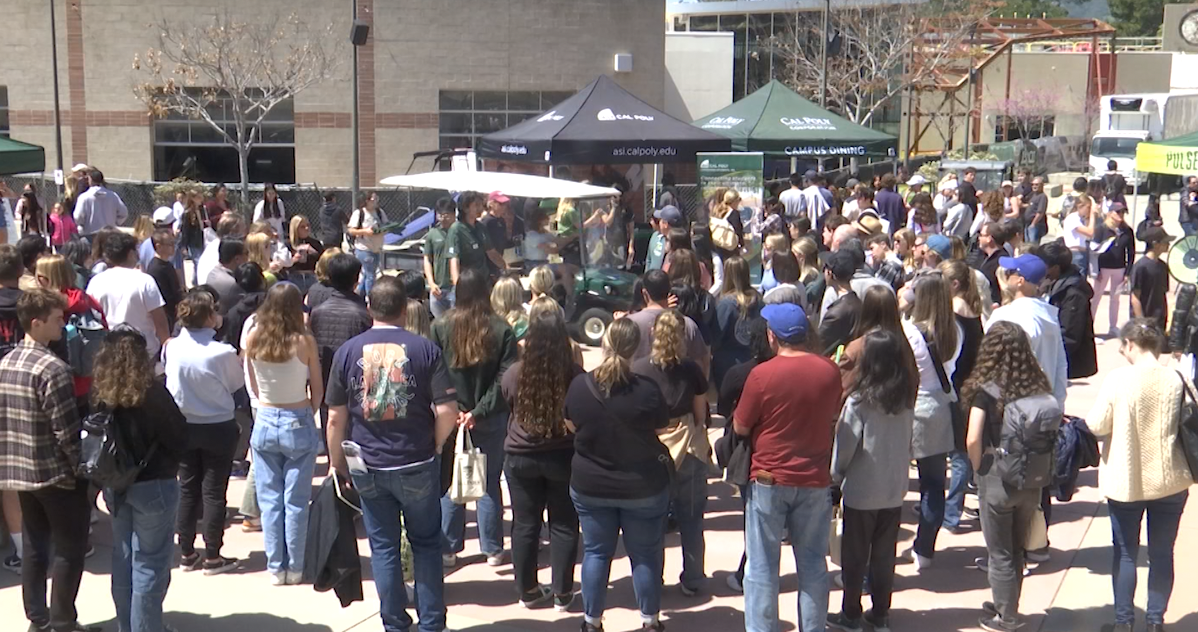 Admitted Students Day at Cal Poly brings families from across the