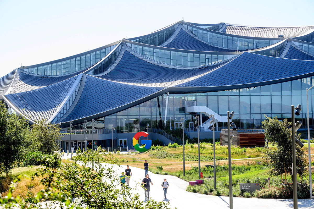 <i>Noah Berger/AFP/Getty Images</i><br/>Workers leave Googles Bay View campus in Mountain View