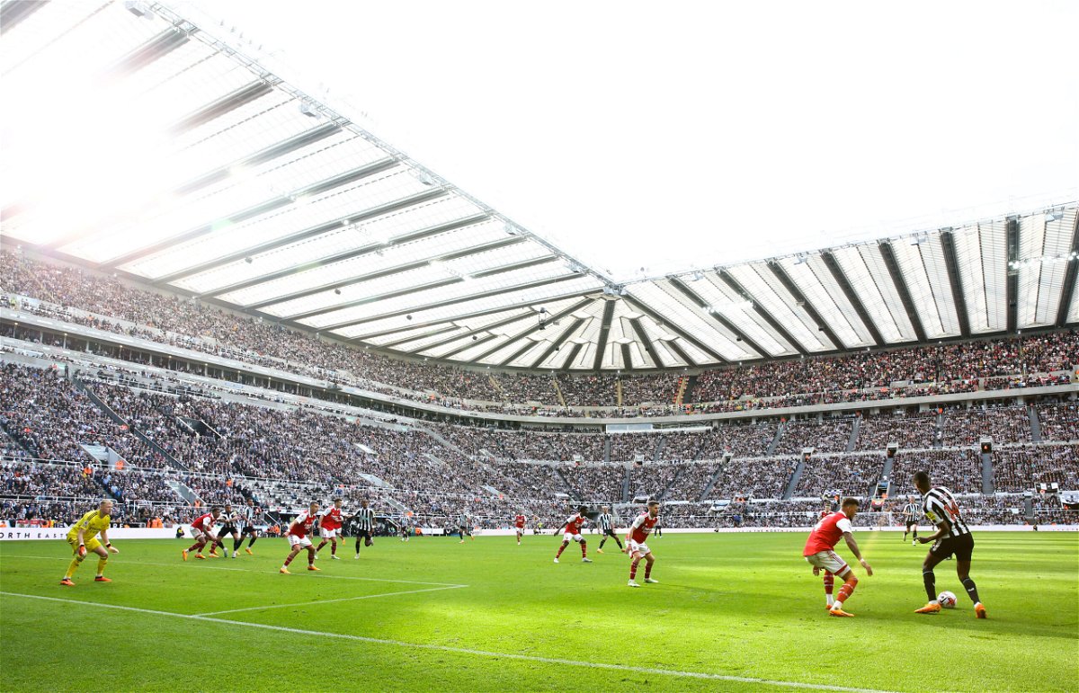 <i>Alex Dodd/CameraSport/Getty Images</i><br/>Newcastle's Alexander Isak takes on the Arsenal defense.