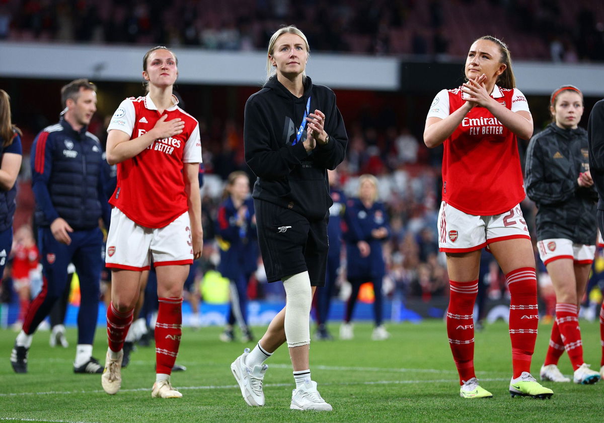 Vivianne Miedema: Injured Netherlands star predicts more ACL injuries at  Women's World Cup