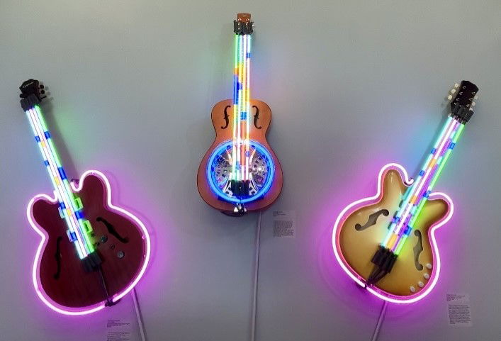 Neon Sculptures by Rod Lathim celebrate music and light | News Channel 3-12