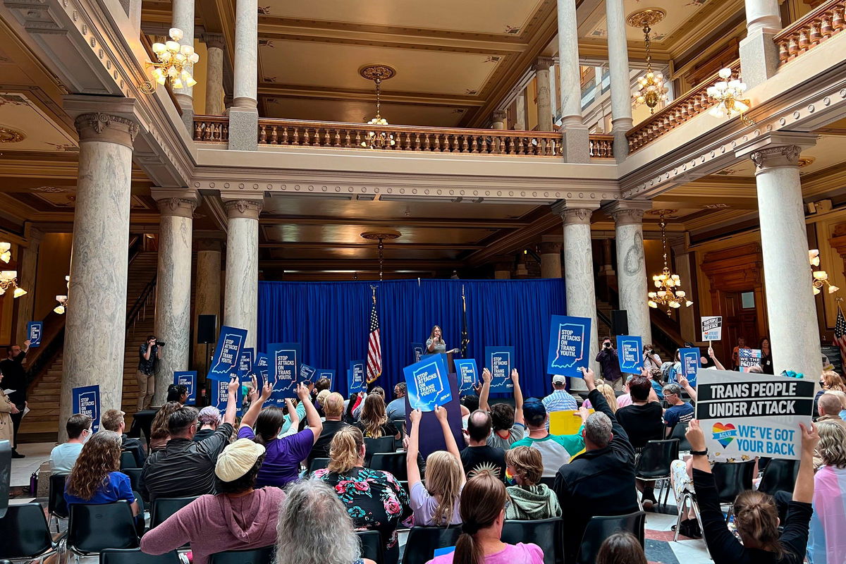 Indiana’s ban on transition care for minors can take effect, appeals court rules