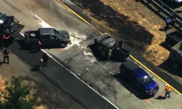 Choque en cadena deja el saldo de 1 muerto y 9 heridos en Santa Rosa