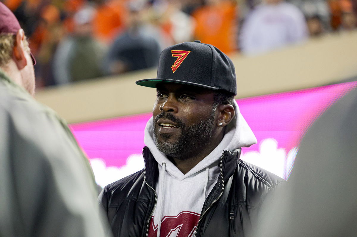 Michael Vick agrees to become head coach at Norfolk State, his first coaching job in football