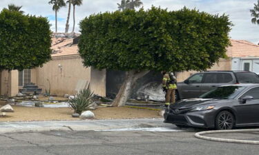 Incendio en el garaje de una casa en Cathedral City