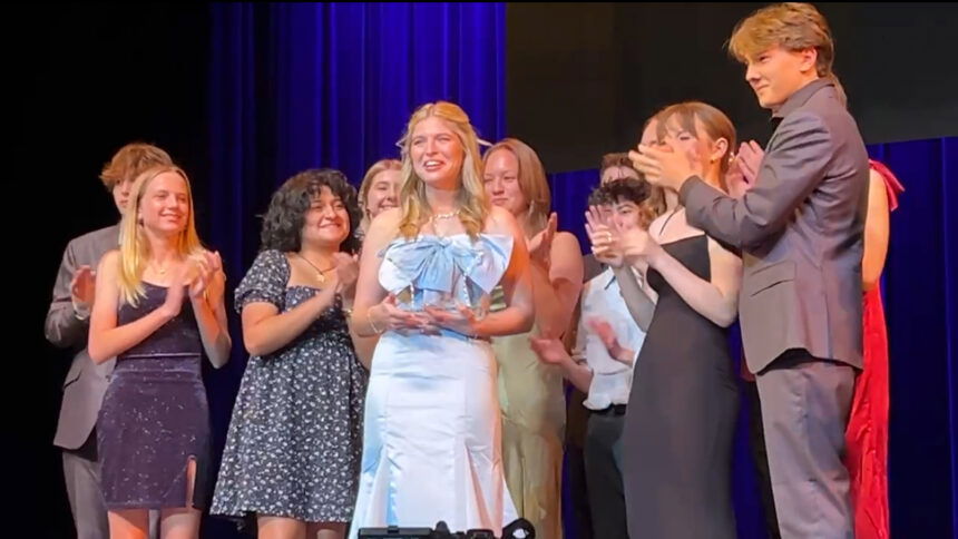 Santa Barbara crowns a new Teen Star