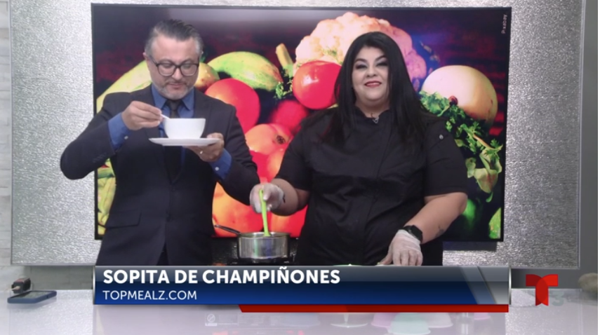 Receta de Sopita de Champiñones con Chef Lucy