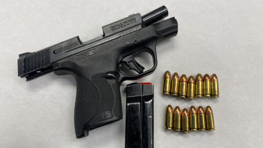 Oxnard man arrested for firearm possession Saturday night