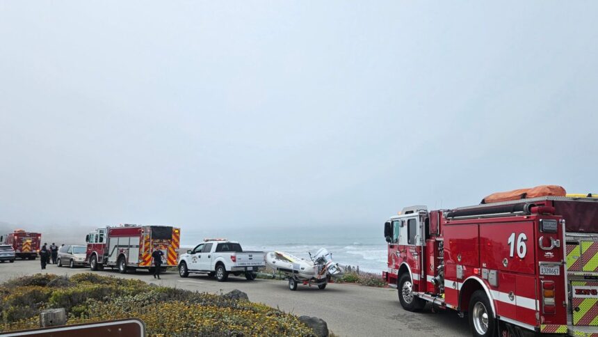 Stranded kayaker rescued after capsizing on rocks