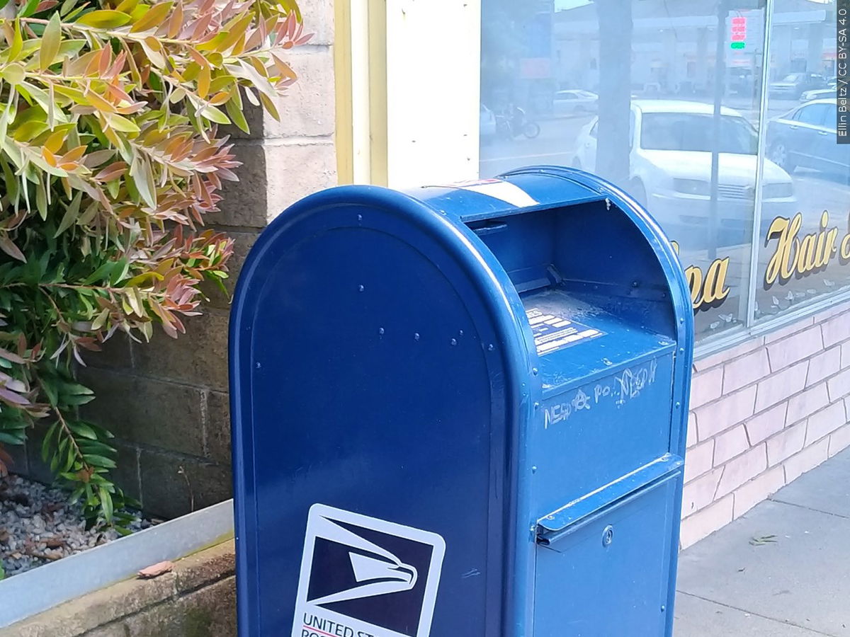 Ojai Valley Residents Rejoice: New, Secure USPS Mailboxes Combat Rising Theft