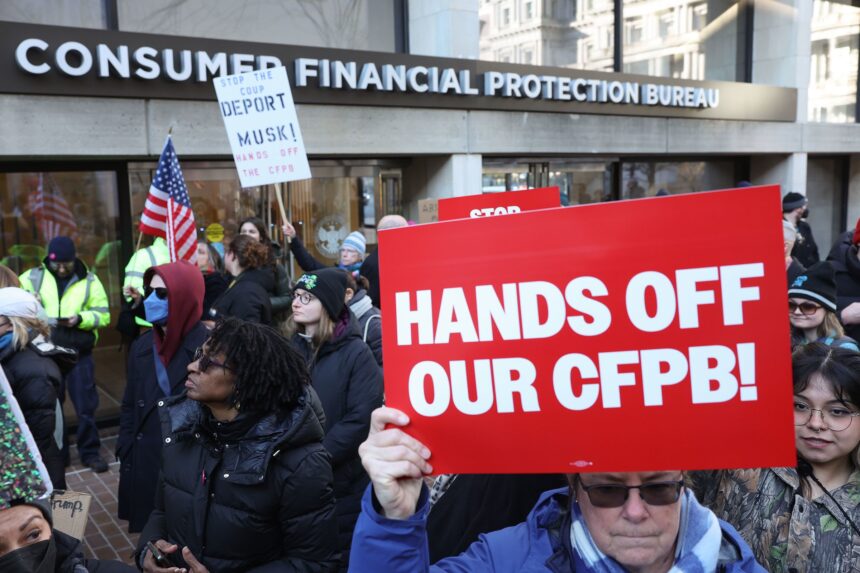 CFPB cuts can resume, divided appeals court rules | News Channel 3-12